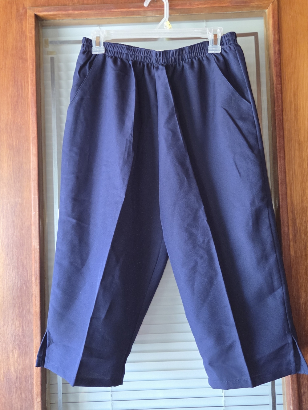 Womens Navy Elastic-Waist Casual Capri Pants
